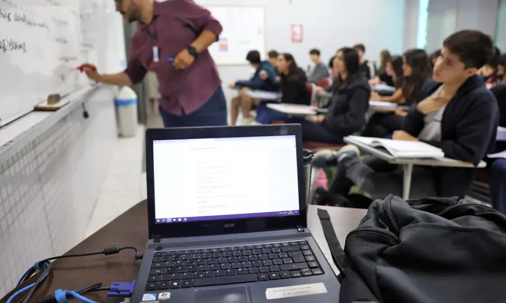 Prouni: prazo para comprovar informações de inscrição termina na sexta Documentação está descrita no edital do processo seletivo