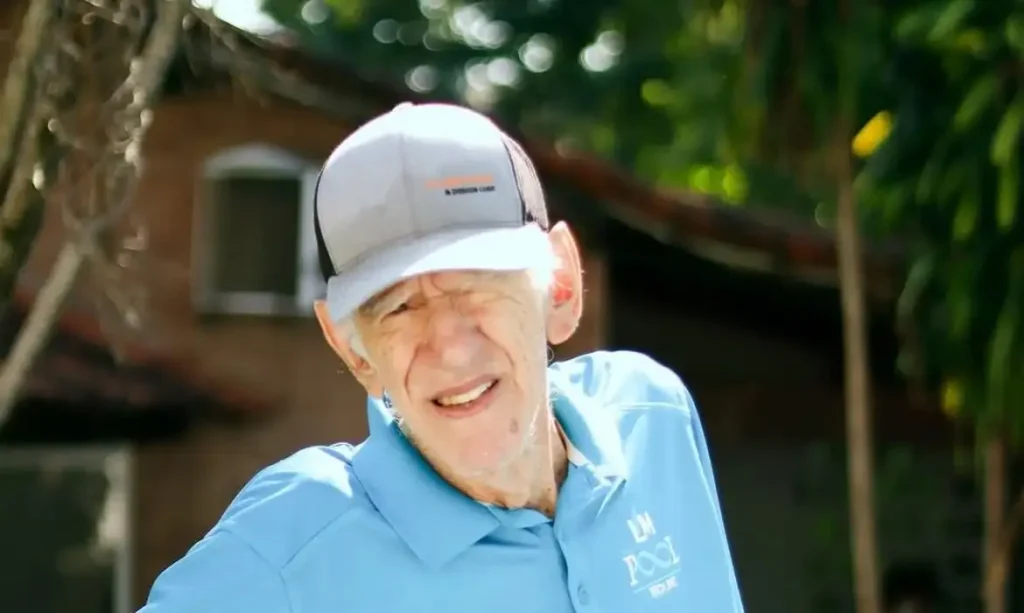 Ator Rui Rezende morre aos 87 anos, no Rio de Janeiro Ele intrepretou o lobisomem da novela Roque Santeiro, na TV Globo