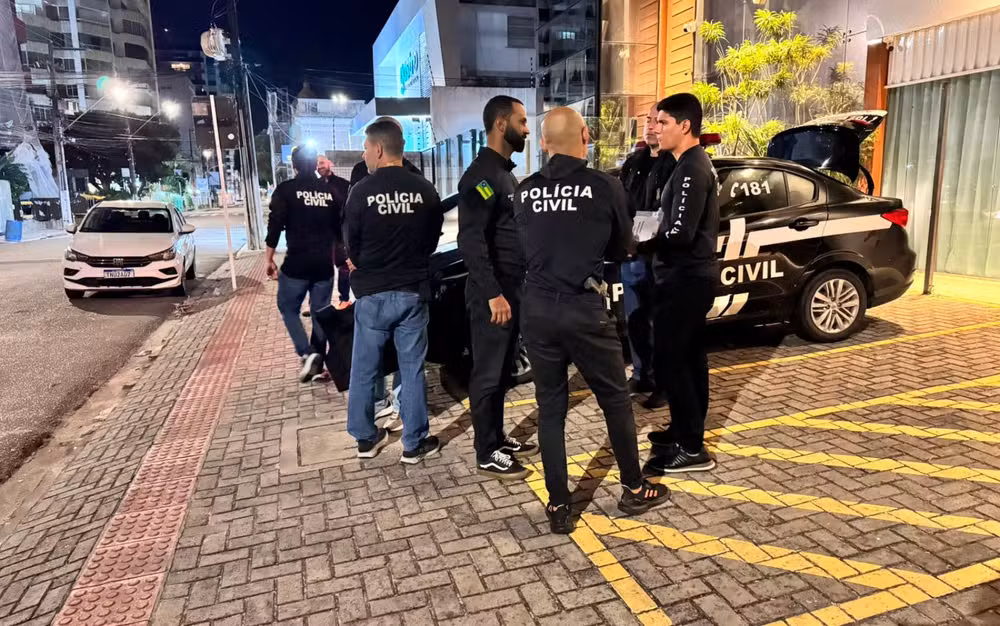 Esquema de lavagem de dinheiro e exploração ilegal de apostas em Sergipe é alvo de operação Segundo a Polícia Civil, foram cumpridos mandados de busca e apreensão em Aracaju, Itabaiana, Simão Dias e Nossa Senhora do Socorro.