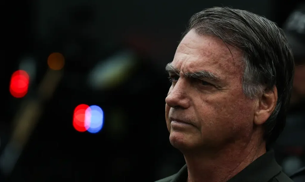 Bolsonaro pede ao STF para se consultar com a nora, que é dentista Fernanda Antunes Figueira Bolsonaro é casada com Flávio Bolsonaro