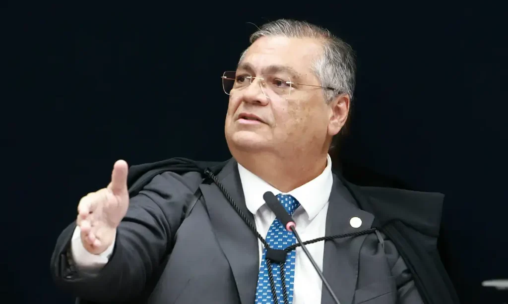 Dino anula emendas indicadas por dirigentes partidários sem mandato Decisão também atinge ex-parlamentares sem cargo eletivo