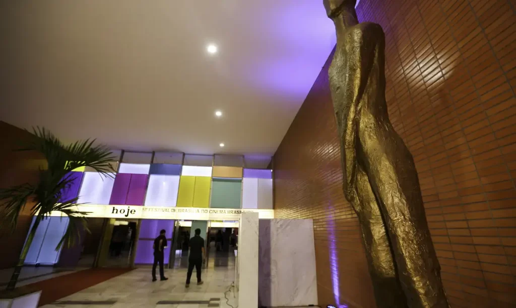 DF destina R$ 2,77 milhões para festival de cinema de Brasília Informação é divulgada após impasse sobre possível cancelamento