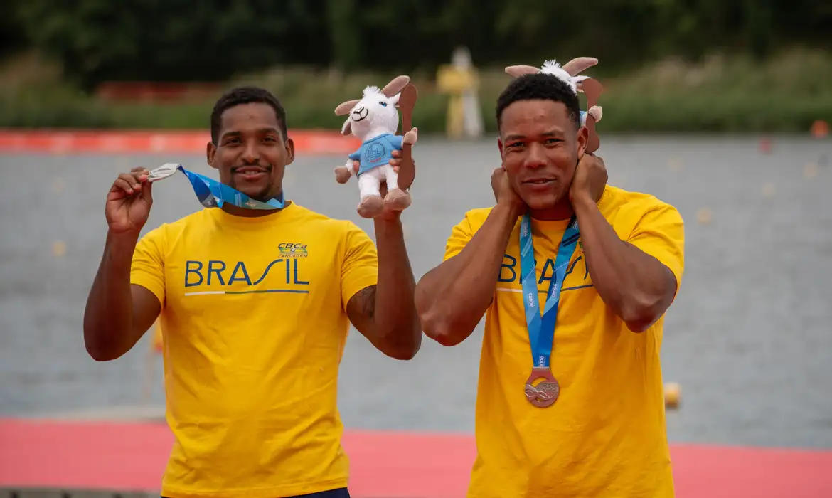 Jacky Godmann e Gabriel Nascimento são prata no Mundial de Canoagem No último dia, Brasil fatura 1° medalha mundial sem Isaquias