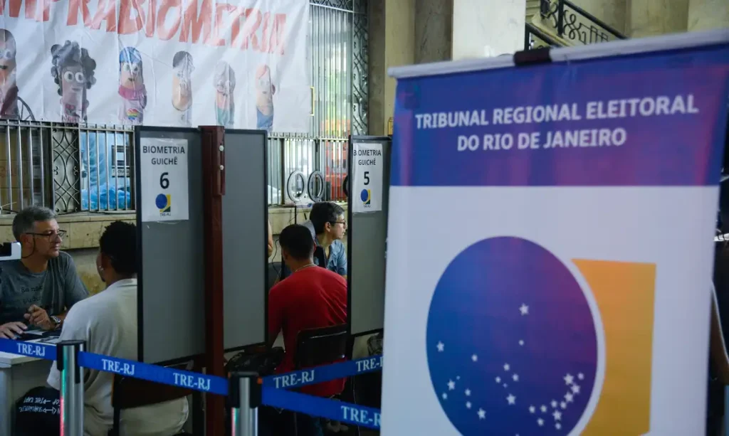 TRE-RJ vai oferecer transporte gratuito na eleição em 3 localidades Iniciativa faz parte do programa “Seu voto importa”, do TSE